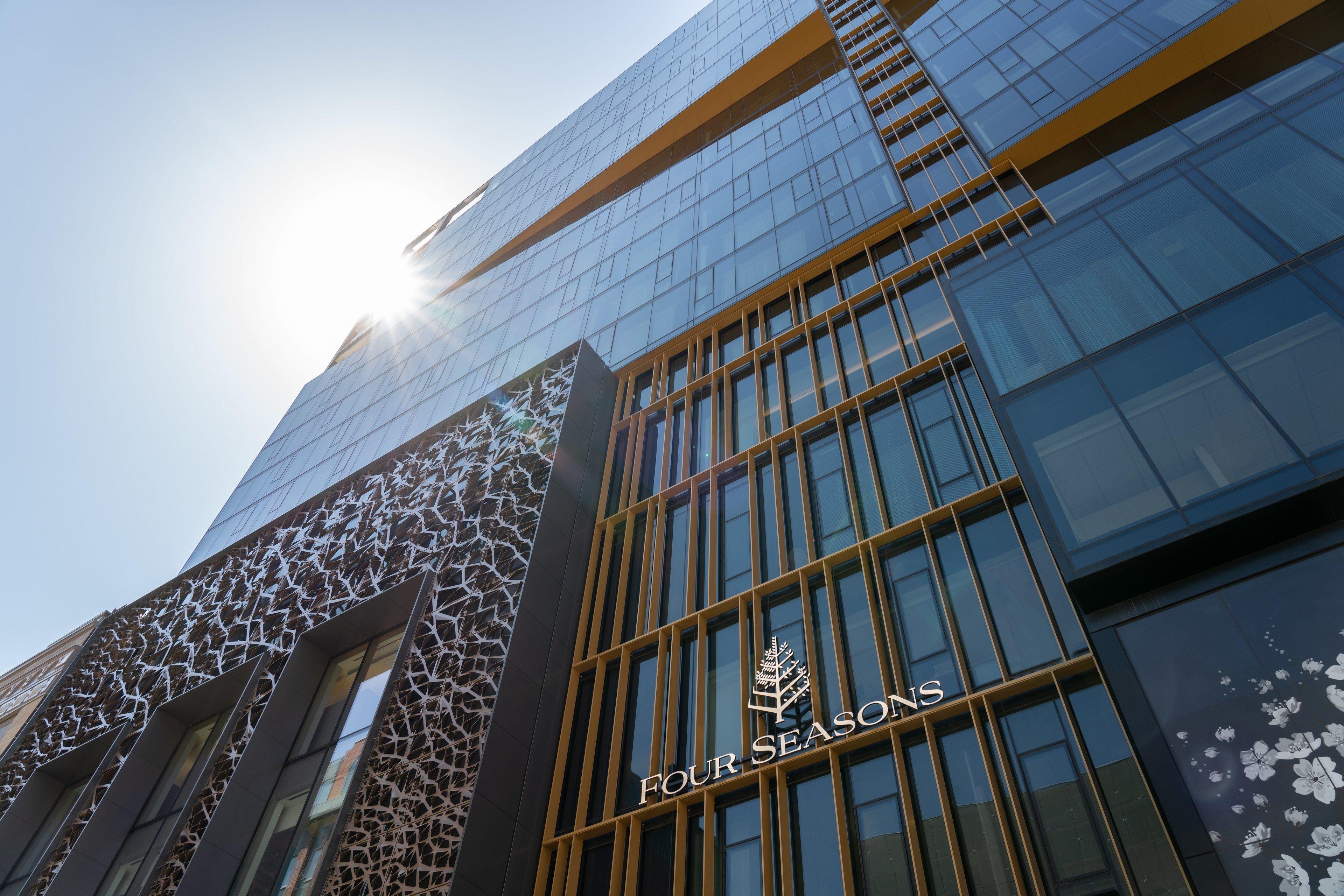 Four Seasons Hotel Montreal — Photos 1